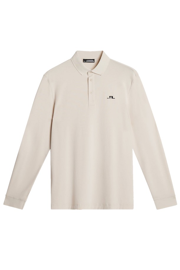 제이린드버그(J.Lindeberg) 남성 골프웨어 FW25 플로리안 골프 긴소매 티셔츠 문빔 GMJT13062입니다. 남성용 골프 의류로, 가을과 겨울에 착용하기 적합합니다. 스포티한 스타일의 레귤러핏 폴로넥 긴소매 티셔츠로, 무지 디자인이 특징입니다. 골프룩 연출에 적합하며, 미니멀하고 클래식한 분위기를 더합니다.
