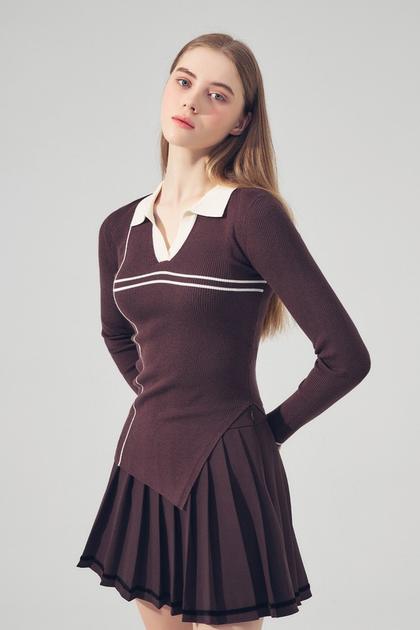 세련된 무드의 사선 슬릿 골지 카라 니트입니다. 브라운과 카키 두 가지 색상으로 출시되었으며, 여성스러운 엘레강스 스타일을 연출합니다. 봄, 가을 시즌에 적합하며, 오피스룩, 골프룩, 모임룩 등 다양한 TPO에 활용 가능합니다. 아크릴, 나일론, PBT 혼방의 부드러운 촉감과 뛰어난 신축성, 복원력이 특징입니다. 슬림핏과 레귤러핏으로, 클래식, 미니멀, 시크 스타일을 즐기는 분들께 추천합니다.
