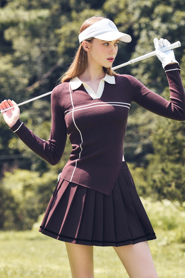 세련된 라인 플리츠 스커트 BROWN입니다. 부드러운 폴리에스테르 소재로 제작되어 편안한 착용감을 선사하며, 봄, 가을 시즌에 적합합니다. 클래식과 스포티한 무드를 동시에 연출하며, A라인 플리츠 디자인으로 여성스러운 실루엣을 강조합니다. 골프 라운딩 또는 일상에서도 활용 가능한 미니스커트로, 다양한 스타일을 연출할 수 있습니다. 브라운 컬러의 무지 디자인으로 어떤 상의와도 잘 어울립니다.
