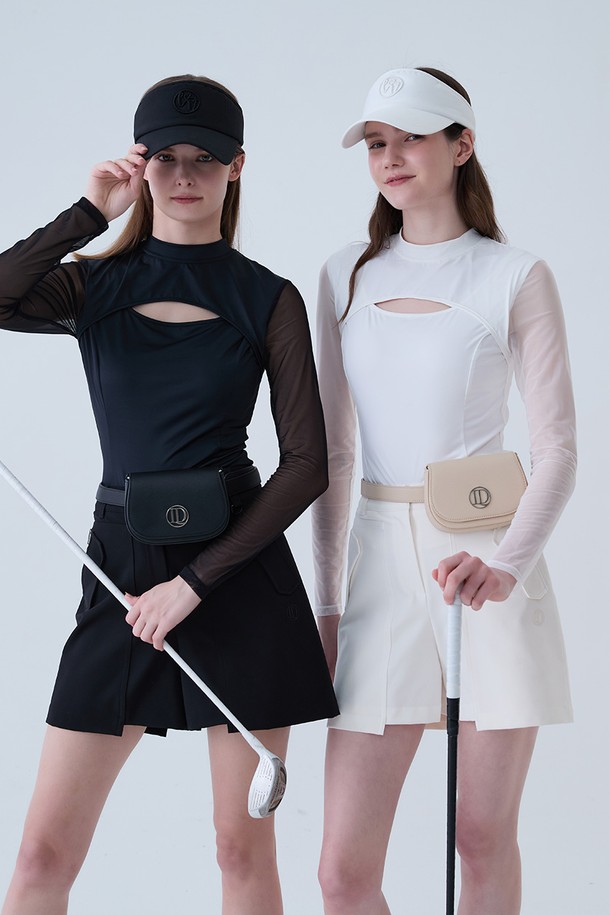 플립 체인 벨트백 베이지는 여성 고객을 위한 미니 사이즈 벨트백입니다. 부드러운 합성가죽 소재의 무지 디자인으로, 미니멀하고 베이직한 스타일을 연출합니다. 반원 형태의 가방에 플립형으로 여닫을 수 있으며, 자석형 잠금 방식으로 편리함을 더했습니다. 체인 디테일이 돋보이며, 데이트룩이나 쇼핑룩에 매치하여 클래식하고 캐주얼한 무드를 즐길 수 있습니다.
