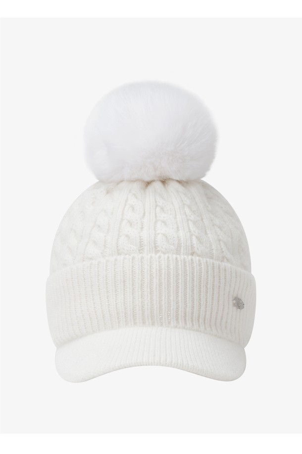 부드러운 니트 소재와 방울 장식이 돋보이는 방울 니트 볼캡 WHITE입니다. 여성 고객을 위한 제품으로, 봄, 여름, 가을 시즌에 골프, 일상 등 다양한 TPO에 착용하기 좋습니다. 캐주얼, 미니멀, 걸리시 스타일을 즐겨 입는 분들께 추천하며, 모자 깊이와 챙 넓이가 일반적인 디자인입니다. 화이트 컬러로 어떤 옷에도 매치하기 쉬우며, 부드러운 촉감이 특징입니다. 골프웨어와 함께 코디하여 스타일리시한 골프룩 또는 봄 소풍룩을 연출해보세요.
