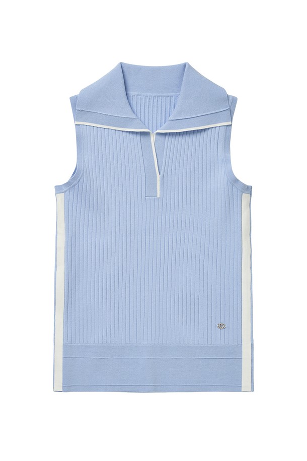 **골지 배색 카라 나시 니트 BLUE**

여성 골프룩에 적합한 스포티한 무드의 골지 배색 카라 나시 니트입니다. 시원한 블루 컬러에 민소매 디자인으로, 여름철에도 쾌적하게 착용할 수 있습니다. 레귤러핏으로 제작되어 활동성을 높였으며, 니트 소재의 골지 패턴이 은은한 포인트를 더합니다. 카라넥 디자인으로 세련된 스타일을 연출할 수 있습니다.
