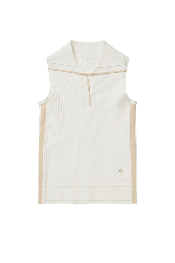 골지 배색 카라 나시 니트는 부드러운 니트 소재로 제작되어 편안한 착용감을 선사합니다. 시원한 여름철에 어울리는 얇은 두께감과 민소매 디자인으로 활동성을 높였습니다. 스포티하고 캐주얼한 스타일을 연출하며, 골프룩으로도 활용 가능합니다. 화이트 컬러에 배색 디테일이 더해져 세련된 포인트를 더했습니다. 레귤러핏과 카라넥 디자인으로 깔끔한 실루엣을 완성하는 여성 상의입니다.
