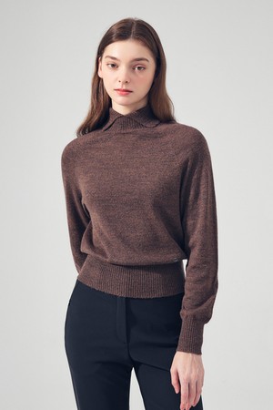 앙고라 스탠 카라 홀가먼트 니트 BROWN