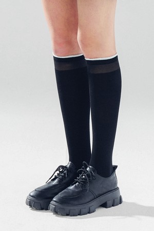 배색 포인트 니 삭스 BLACK_BLACK-a