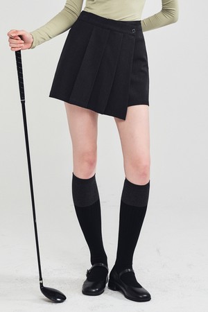 비대칭 플리츠 랩 숏팬츠 CHARCOAL_BLACK-a