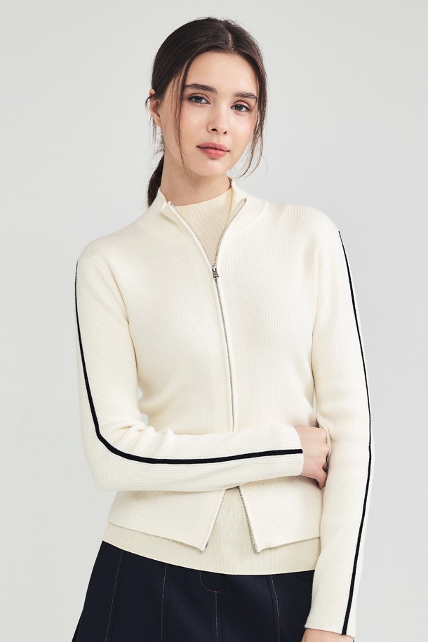 상품 슬라이드 이미지 1