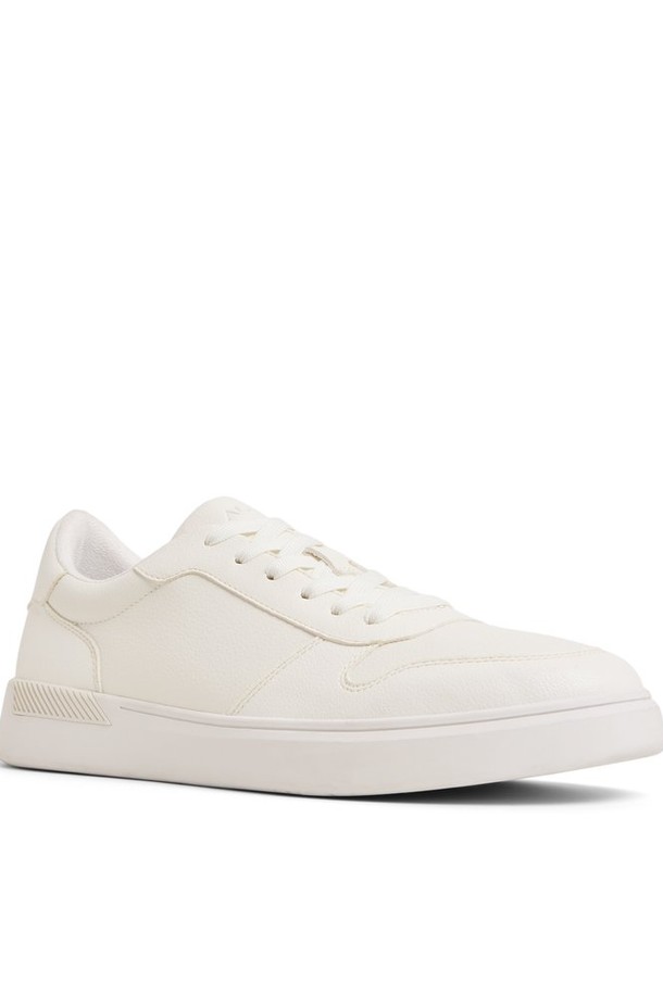 레트로 스니커즈 - 화이트 ADD2N030FZ100는 남성용으로, 봄, 여름, 가을에 어울리는 캐주얼 스니커즈입니다. 부드러운 합성가죽 소재에 라운드 앞코 디자인으로 편안한 착용감을 제공하며, 플랫 굽과 로우탑 디자인이 특징입니다. 깔끔한 무지 화이트 컬러로 어떤 스타일에도 잘 어울리며, 레이스업 방식으로 발을 안정감 있게 감싸줍니다. 데이트룩, 산책룩 등 다양한 TPO에 미니멀하고 레트로한 스타일을 연출하기 좋습니다.
