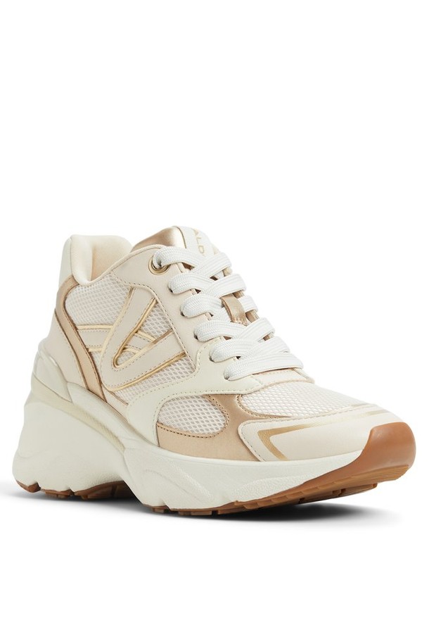 브레조스 웨지 필로우워크 스니커즈 - 크림 멀티 ADD1N008FZ163는 일상과 워킹에 적합한 남성용 운동화입니다. 크림과 멀티 컬러 배색, 라운드 앞코 디자인이 특징이며, 봄, 여름, 가을 계절에 착용하기 좋습니다. 합성가죽 소재에 웨지힐 굽이 적용되어 편안한 착화감을 선사하며, 필로우워크 쿠션으로 푹신함을 더했습니다. 캐주얼, 미니멀, 스포티 스타일의 산책룩, 출근룩에 매치하여 세련된 분위기를 연출해보세요.
