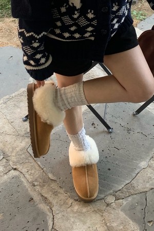 [WOMEN] 컬러스오브캘리포니아 미니 부츠 양털 엣지 - 탄 CFF1S103FZTAN