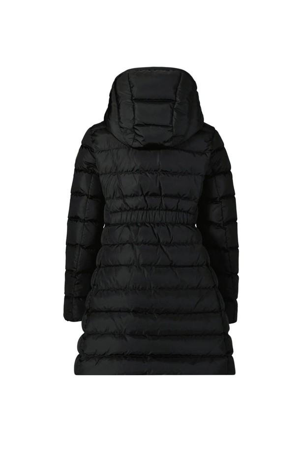 몽클레르 키즈 샤르팔(CHARPAL) 다운 패딩은 여아를 위한 겨울철 필수 아이템입니다. 네이비와 블랙 두 가지 색상으로 출시되었으며, 캐주얼 스타일을 연출하기 좋습니다. 100% 나일론 소재로 제작되어 보온성과 방수 기능을 갖췄으며, 두꺼운 두께감으로 추운 날씨에도 따뜻하게 착용할 수 있습니다. 퀄팅 디자인과 레귤러핏으로 디자인되어 활동성을 높였으며, 집업 방식으로 간편하게 입고 벗을 수 있습니다.
