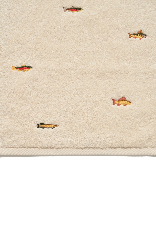 상품 슬라이드 이미지 1