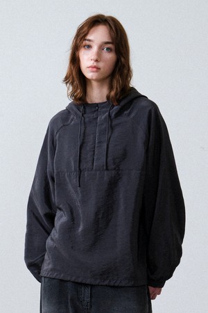 여성 어반 러닝 아노락 (CHARCOAL)