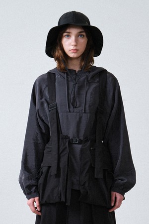 여성 유틸리티 멀티 베스트 (BLACK)