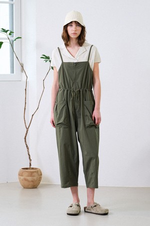 여성 볼륨 포켓 오버롤 (KHAKI)