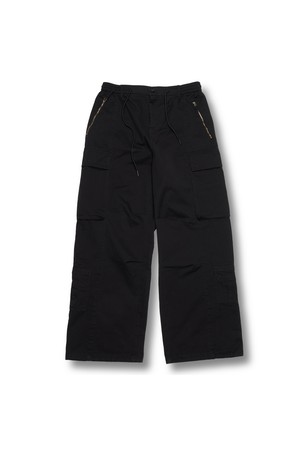 8P BENDING WIDE CARGO PANTS BLACK