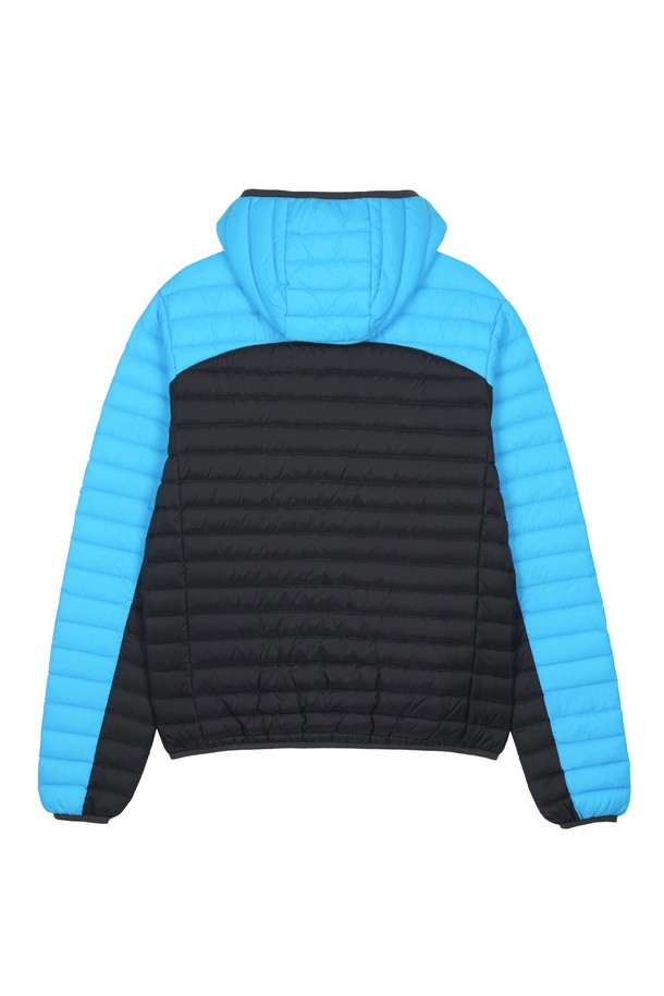 25FW 사프우드 다운 재킷 오스트리아 블루는 겨울철 스포티하면서도 캐주얼한 스타일을 연출하기에 적합한 다운 자켓입니다. 블루와 블랙의 투톤 배색이 돋보이며, 레귤러핏과 크롭 기장으로 세련된 핏을 제공합니다. 가볍고 부드러운 나일론 소재와 하이덴시티 다운프루프 가공으로 보온성과 방풍 기능을 갖춰 추운 날씨에도 따뜻하게 착용할 수 있습니다. 집업 스타일의 긴소매 다운패딩으로 일상 및 캐주얼 룩에 활용하기 좋습니다.
