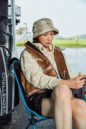 공용 타이백 아크씨 골프 버킷햇 골드_GOLD-a