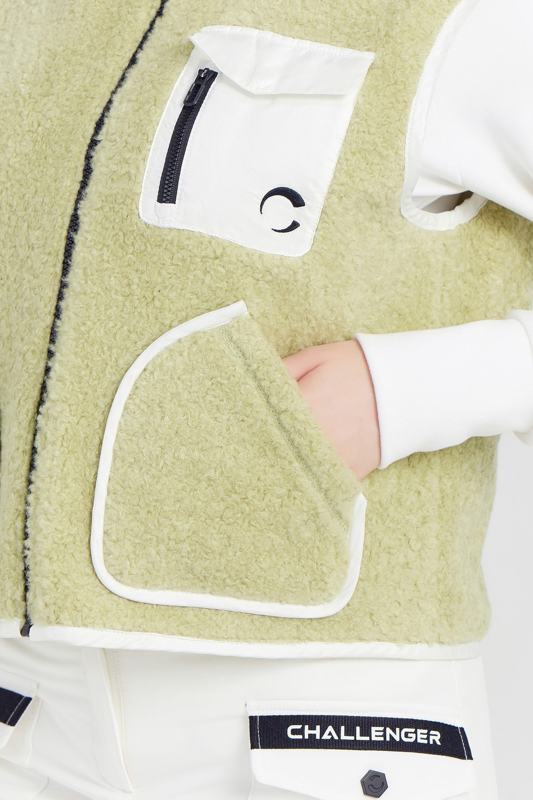 상품 상세 이미지-a