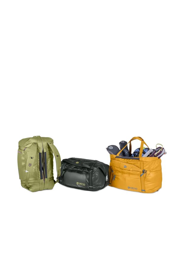 [NEMO] 더블 하울 55L 여행용 캐리어는 여행, 캠핑, 일상에서 활용 가능한 라지 사이즈 더플백입니다. 55L의 넉넉한 수납공간과 방수 기능을 갖춰 짐을 안전하게 보호하며, 경량 소재를 사용하여 편안한 착용감을 제공합니다. Nova, Lake, Black, Chai 4가지 색상으로 출시되었으며, 나일론과 폴리에스테르 소재를 사용해 제작되었습니다. 컨버터블 디자인, 백팩 스트랩, 내부/외부 지퍼 포켓 및 패킹큐브 스타일 수납공간이 있어 효율적인 짐 정리가 가능하며, 블루사인 인증 소재와 재활용 소재를 사용하여 친환경적인 가치를 더했습니다. PFAS-free DWR 처리가 되어 생활 방수 기능도 갖추었습니다.
