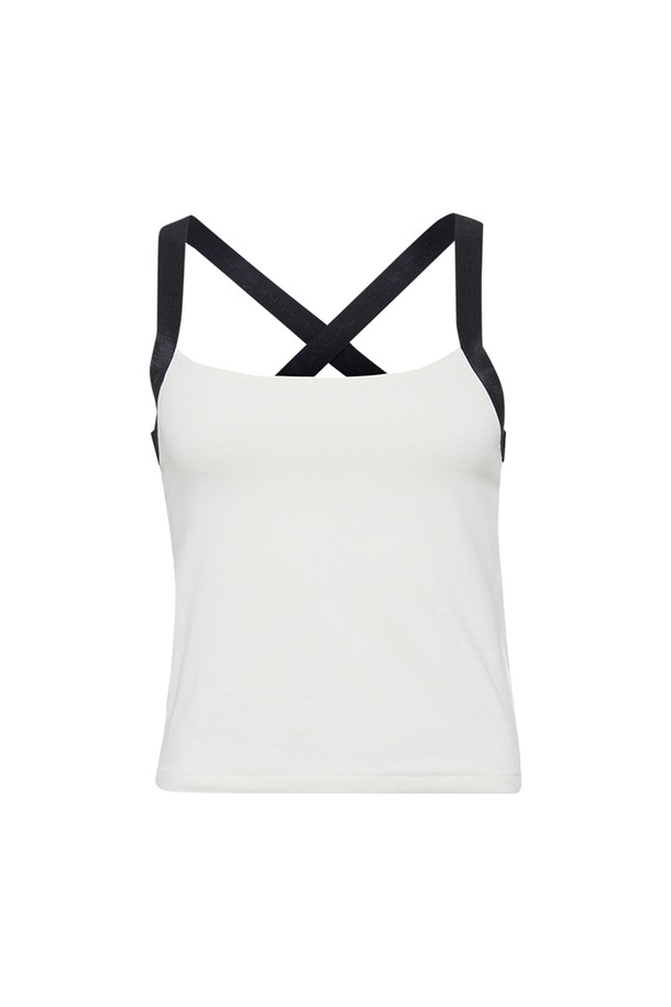 W 레이스 탑_120은 여성 스포츠 활동에 적합한 스포츠 브라탑입니다. 스톰 화이트, 로즈 핑크, 카본 세 가지 색상으로 만나볼 수 있으며, 면과 스판덱스 혼방 소재로 제작되어 흡습, 신축성, 통기성이 뛰어납니다. 크로스 스트랩 디자인과 몸에 밀착되는 핏으로 활동성을 높였으며, 실리콘 로고 디테일과 탄력 있는 어깨끈이 특징입니다. 피트니스룩, 요가/필라테스룩, 휴가룩 등 다양한 TPO에 스포티, 미니멀, 캐주얼 스타일로 연출하기 좋습니다.
