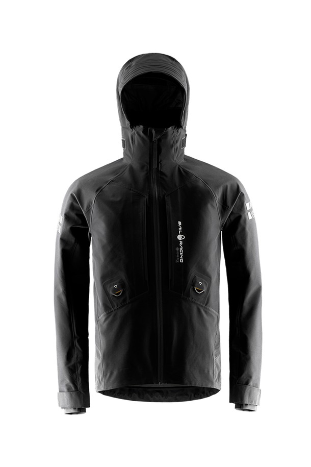 ORCA 재킷(999)은 일상과 아웃도어 활동에 모두 적합한 공용 재킷입니다. 블랙 컬러에 미니멀하고 스포티한 스타일을 더했으며, 가을, 겨울 시즌에 착용하기 좋습니다. 나일론 소재로 제작되어 방수 및 방풍 기능이 뛰어나고, 두꺼운 두께감으로 보온성을 높였습니다. 레귤러 핏에 후드와 지퍼 포켓 디테일이 있으며, 집업 스타일로 간편하게 착용할 수 있습니다. 여행, 출근, 등산 등 다양한 TPO에 활용 가능하며, 미니멀, 스포티, 클래식 스타일을 연출하기 좋습니다.
