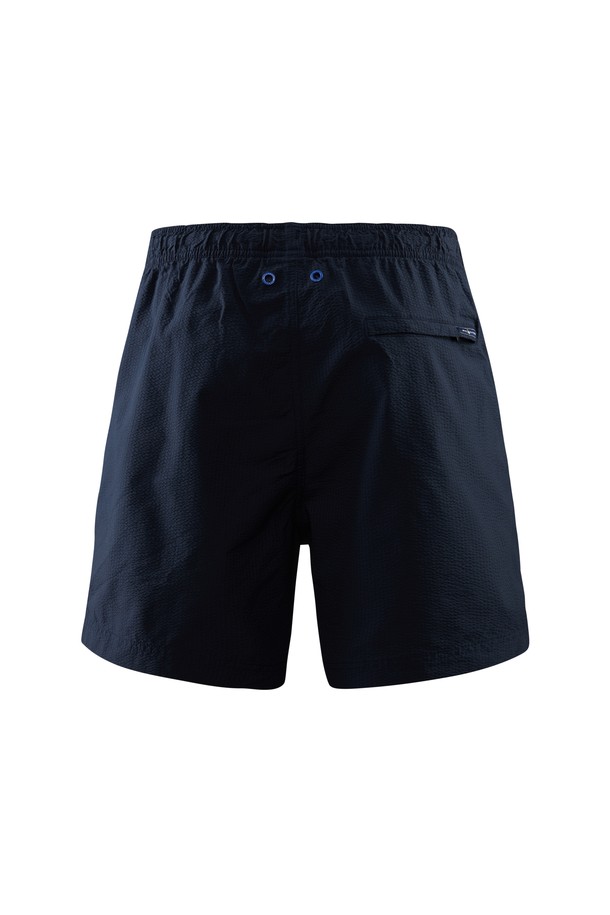 토네이도 수영 반바지(696)는 여름철 수영과 레저 활동에 적합한 남성용 수영복입니다. 네이비 컬러의 무지 디자인으로 스포티하면서도 캐주얼한 스타일을 연출합니다. 얇고 부드러운 나일론 소재를 사용하여 편안한 착용감을 제공하며, 레귤러핏 디자인으로 활동성을 높였습니다. 밴딩 처리와 드로스트링으로 허리 사이즈 조절이 용이하며, 휴가, 리조트, 바캉스룩에 활용하기 좋습니다. 숏 기장의 수영 반바지로 시원하고 미니멀한 스타일을 완성해보세요.
