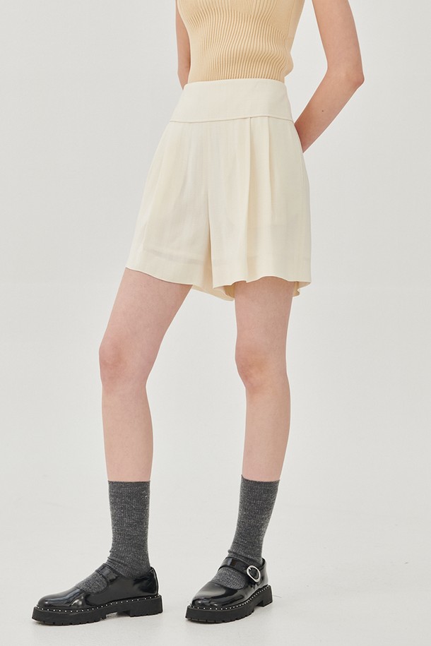 LEWITT - 쇼트팬츠 - FLAP WAIST SHORT PANTS