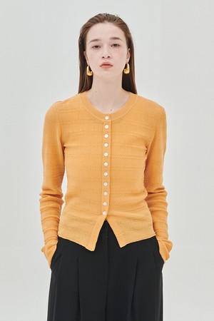 BUTTON-UP KNIT TOP