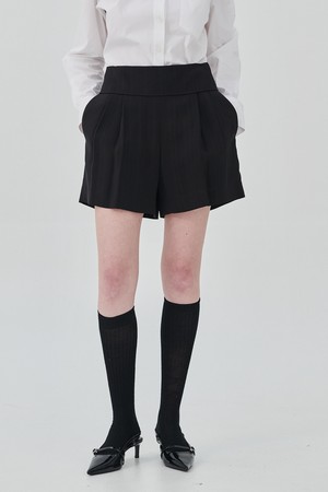 FLAP WAIST SHORT PANTS