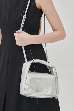 TWIST HANDLE LEATHER BAG