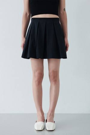 HAND PLEATS SKIRT