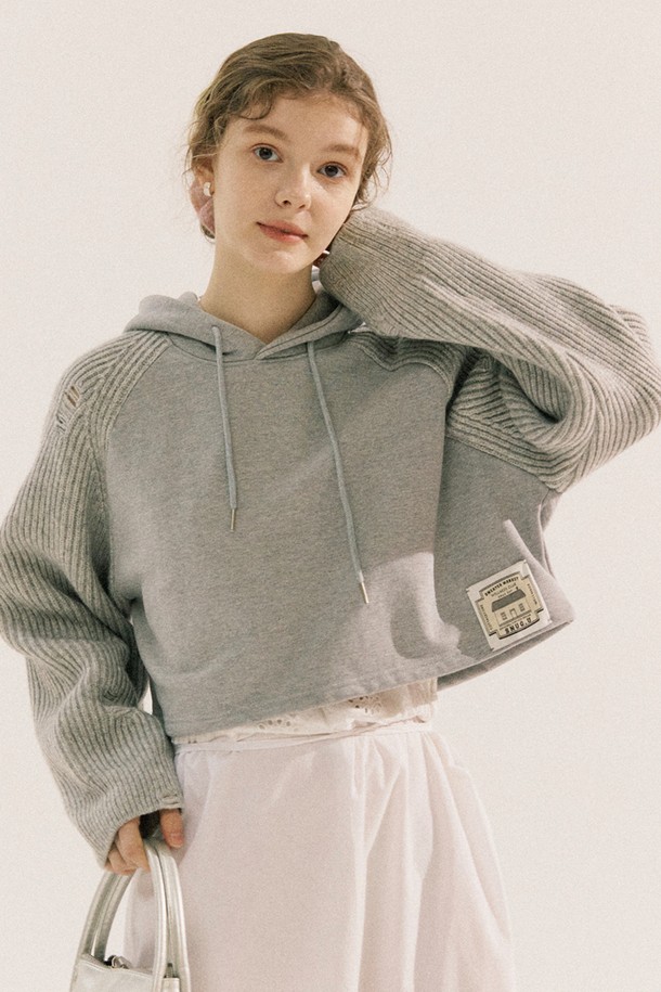 Snug.U - 후디 - F/W Merino Wool Knit Patch Long-Sleeved Cropped Hoodie Top