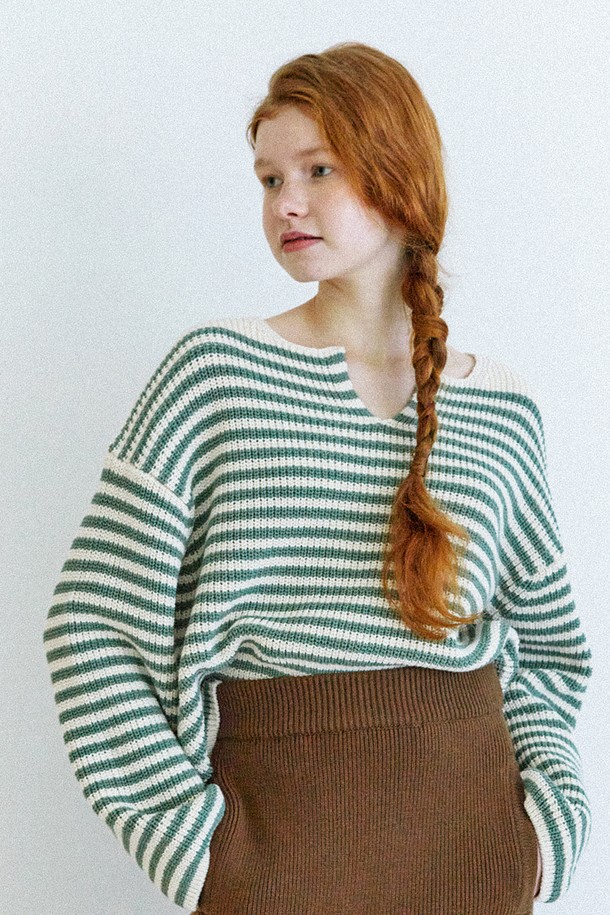 Snug.U - 스웨터 - F/W Cotton 100 Stripe Boat neck Knit Top