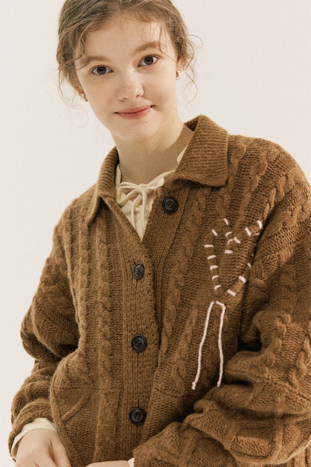 Snug.U - 스웨터 - F/W Snug Love Button Wool Cardigan