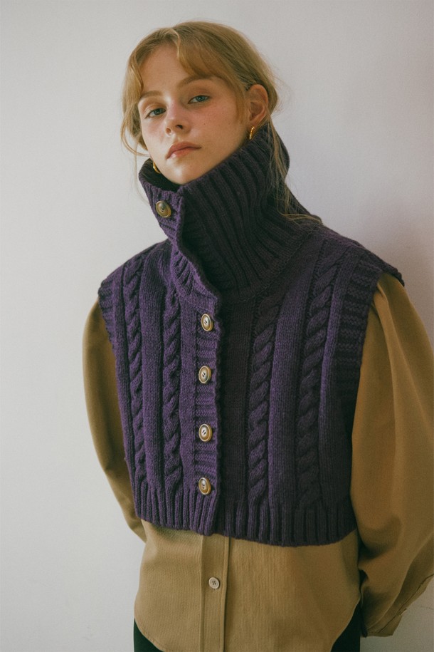 Snug.U - 스웨터 - Wool Ribbon Shoulder Cape Vest