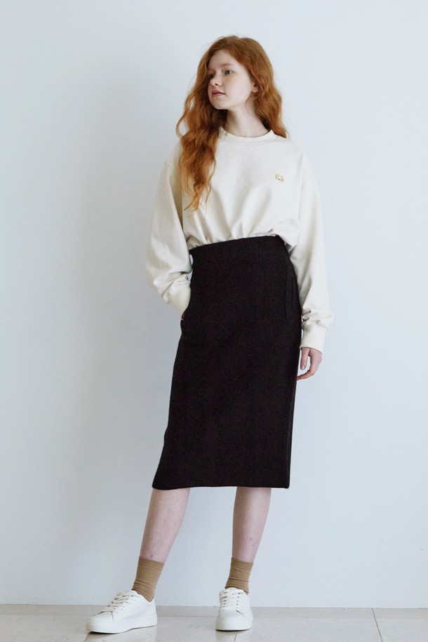 Snug.U - 스웨터 - Pocket Span Midi Knit Skirt