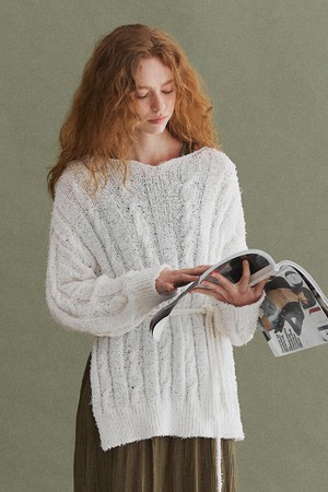 Tape Yarn Mixing Long Sleeve Knit Top