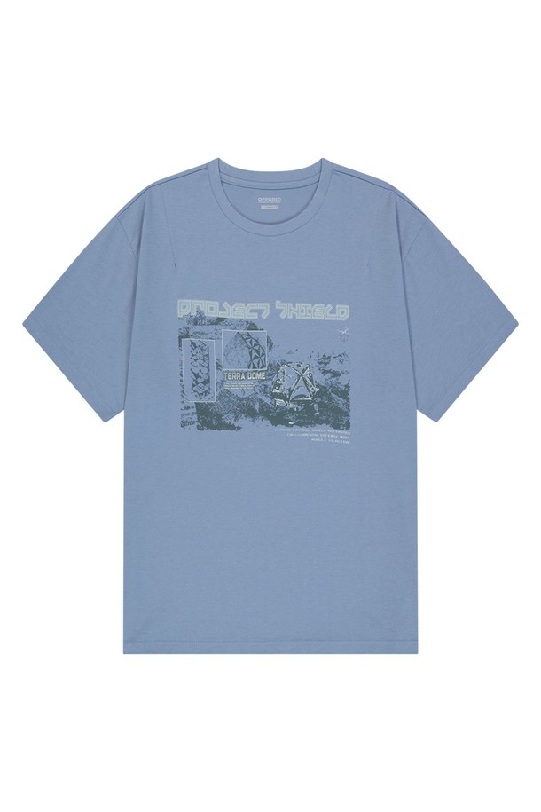 OG 쉴드 다트 숏 슬리브 티셔츠는 다크 블루 색상의 남성용 티셔츠로, 봄, 여름철 일상에서 편안하게 착용하기 좋습니다. 면, 폴리에스테르 혼방 소재로 제작되었으며 쉴드 그래픽 프린트와 로고 자수가 포인트입니다. 레귤러 핏의 라운드넥 디자인, 반소매 기장으로 캐주얼하면서도 스포티한 스타일을 연출할 수 있습니다.
