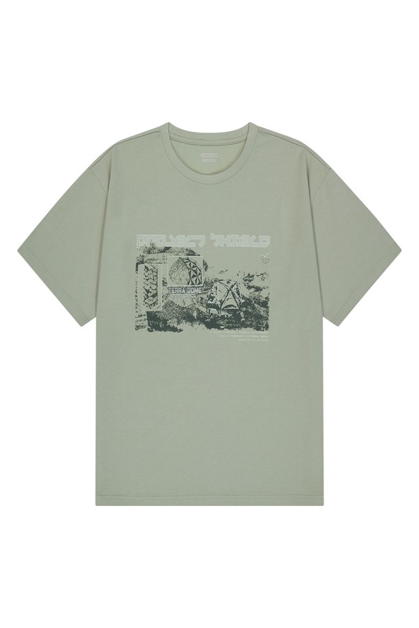 OG 쉴드 다트 숏 슬리브 티셔츠는 남성을 위한 카키 색상의 반소매 티셔츠로, 봄, 여름철 일상에서 캐주얼하고 스포티한 스타일을 연출하기에 좋습니다. 면과 폴리에스테르 혼방 소재로 제작되었으며, 실드 그래픽, 로고 자수, 텍스트 디테일이 돋보입니다. 레귤러 핏의 라운드넥 디자인에 2-니들 커버스티치로 마감되었습니다.
