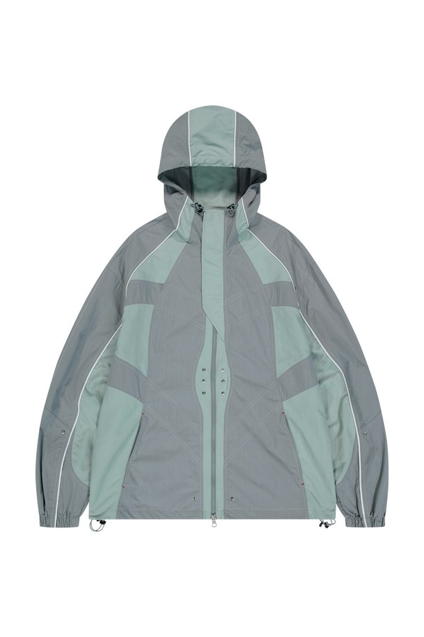 스포티하고 캐주얼한 무드를 연출하는 남녀 공용 스플릿 윈드브레이커는 그레이 색상으로 일상 및 스포츠 활동에 적합합니다. 얇은 두께의 면, 나일론 혼방 소재로 제작되었으며 방풍 기능이 있어 봄, 가을에 활용하기 좋습니다. 레귤러 핏의 긴소매 디자인에 2-way 지퍼, 히든 스냅, 스토퍼 E-스트링, 메쉬 아일렛 디테일을 더했습니다.
