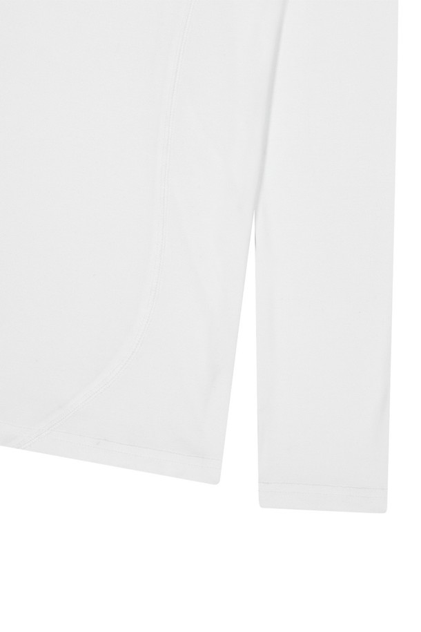 OG 쉴드 플래쉬 롱 슬리브 티셔츠는 부드러운 레이온, 폴리에스터, 폴리우레탄 혼방 소재로 제작되어 편안한 착용감을 제공하는 흰색 라운드넥 티셔츠입니다. 봄, 가을에 일상복으로 적합하며, 레귤러 핏과 긴소매 디자인으로 스포티하면서도 베이직한 스타일을 연출합니다. 전면에 플래시 프린팅 로고가 포인트로 돋보이는 얇은 두께의 티셔츠입니다.
