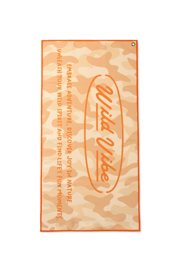 캠핑 샤워 타월 (카키/오렌지)는 폴리에스터와 나일론 혼방 소재로 제작되어 흡습, 속건, 항균 기능을 갖춘 경량 타월입니다. 부드러운 촉감과 양면 텍스처로 쾌적한 사용감을 선사하며, 캠핑, 여행, 피트니스, 일상생활에서 다양하게 활용할 수 있습니다. 지퍼백, 카라비너, 걸이용 홀이 있어 휴대 및 보관이 용이하며, 항균 기능으로 위생적인 사용이 가능합니다. 선물용으로도 적합한 내구성이 뛰어난 타월입니다. 카키와 오렌지 두 가지 색상으로 만나보세요.
