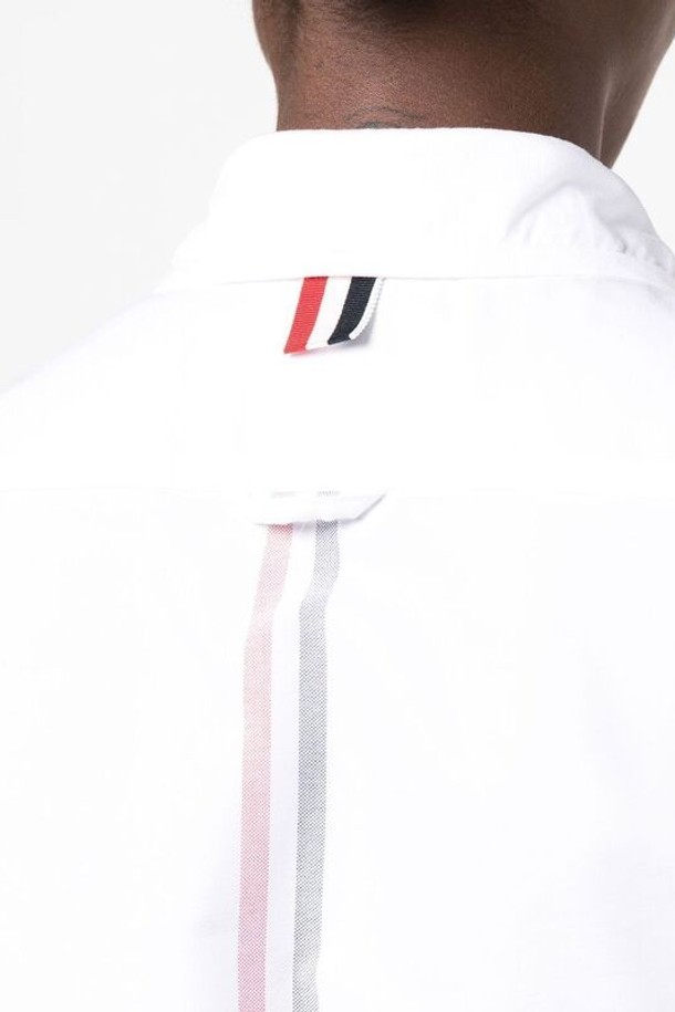 THOM BROWNE - 셔츠 - [톰브라운] FLL019B 03634 100 RWB 백 스트라이프 라운드 카라 클래식 옥스포드셔츠 화이트 여성 긴팔