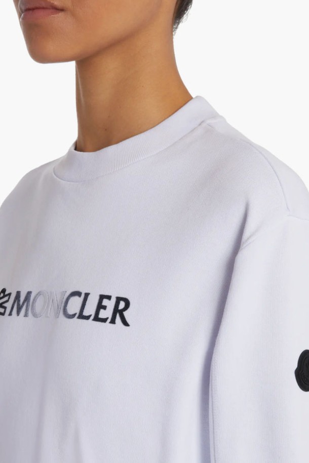 MONCLER - 긴소매 티셔츠 - [몽클레어] 8G00011 809KR 001 화이트 여성 맨투맨