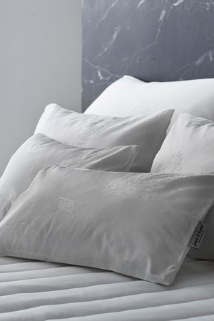 구스온 딥슬립 구스 호텔 목베개+자가드 페이즐 베개커버 1SET