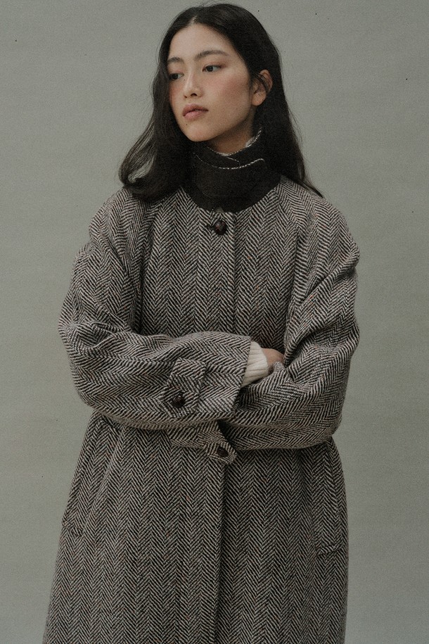 BLANK03 - 코트 - [24winter] wool herringbone balmacaan coat (brown)