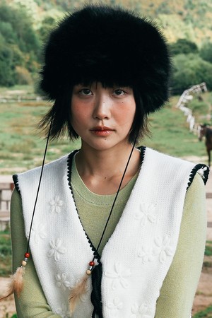 페더 퍼 샤프카 햇 (Black)_BLACK-a