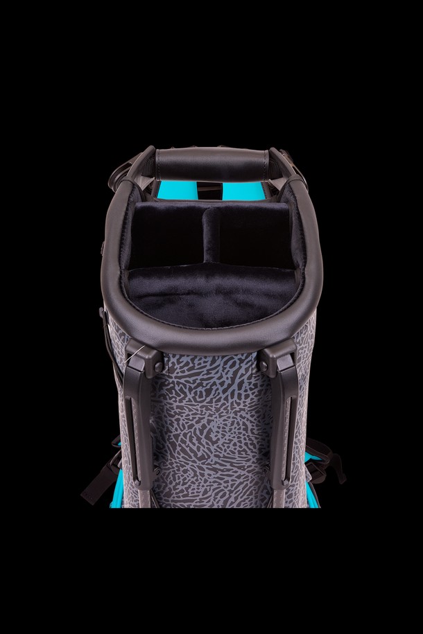 상품 슬라이드 이미지 0