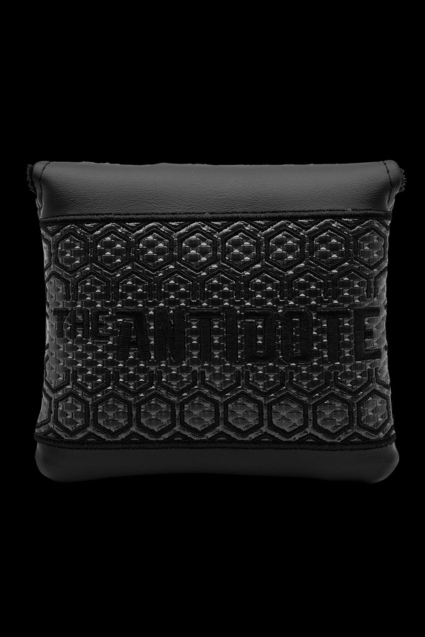 상품 슬라이드 이미지 1